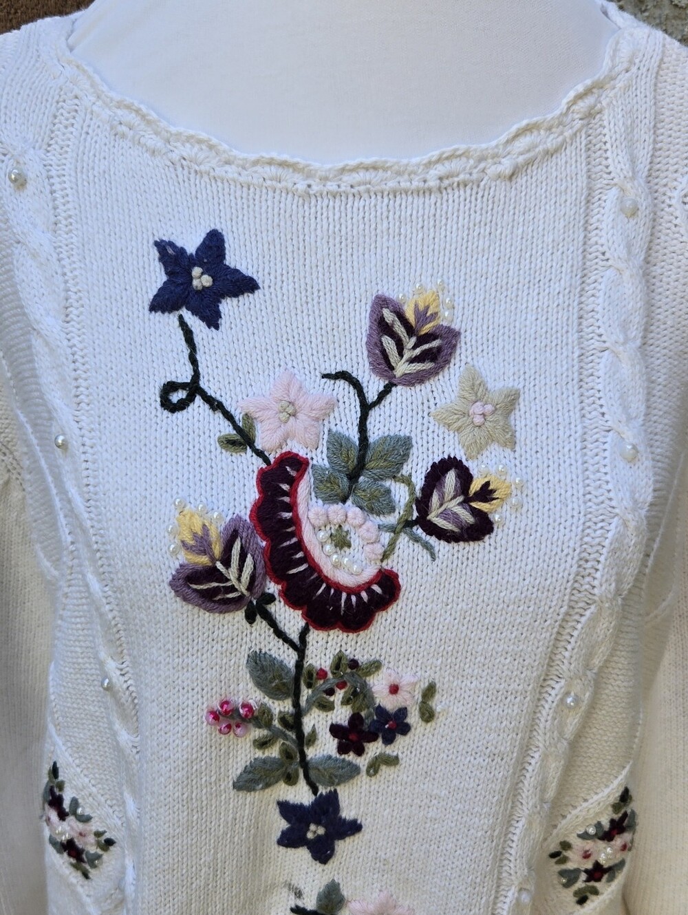 Blair Vintage Cream Floral Embroidered Women’s Sweater - Picture 2 of 7
